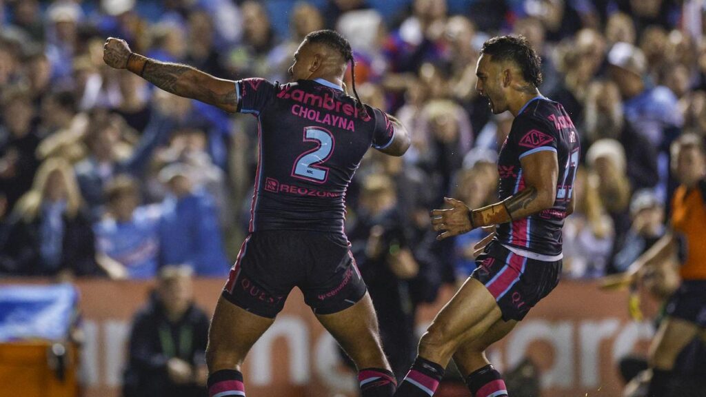 Cronulla have scored fewer tries on the night but did enough to beat the Knights at Shark Park.
