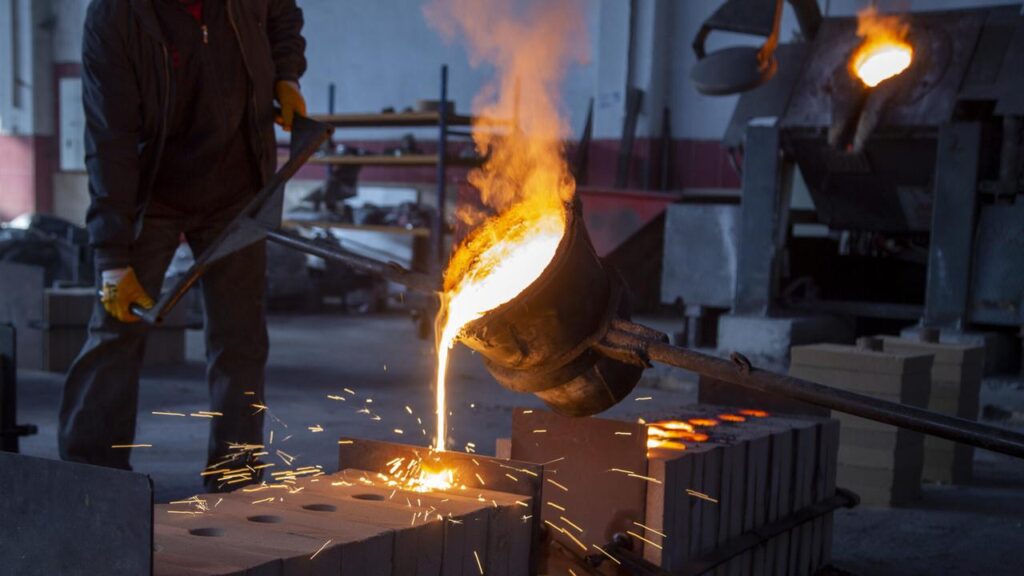 Funding will help manufacturers reduce their fossil fuel footprint in a decarbonisation push.
