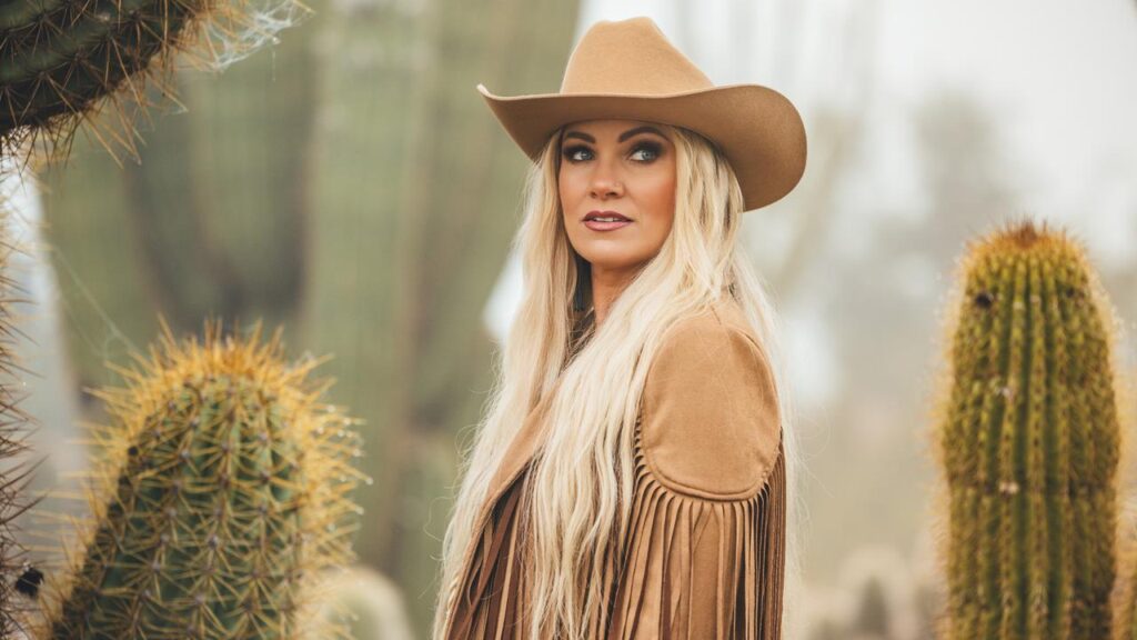 Australia’s highest-selling female country artist traded a corporate career to follow her muse.
