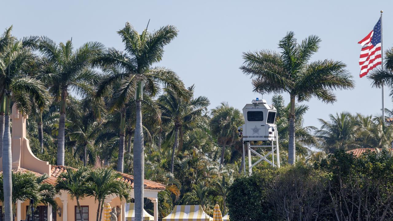 Mar-a-Lago perimeter