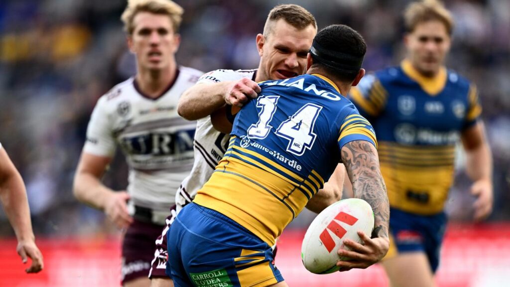 Dylan Walker deserved much more than a pass mark for his outrageous, no-look flick against Manly. 
