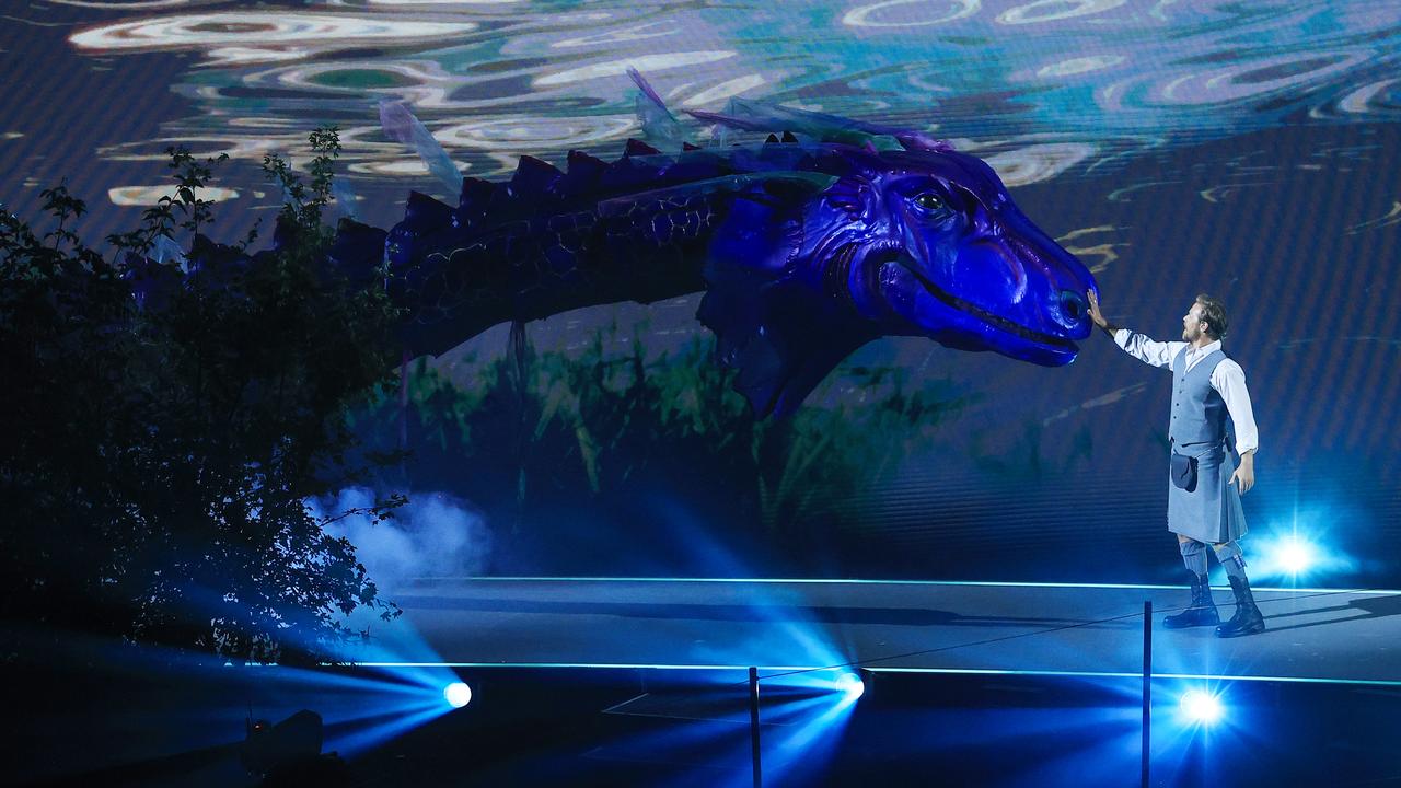 Loch Ness Monster features du