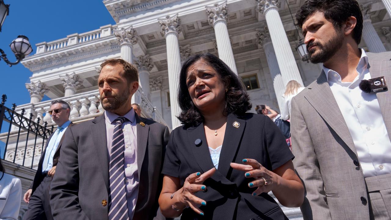 US House members speak to the media