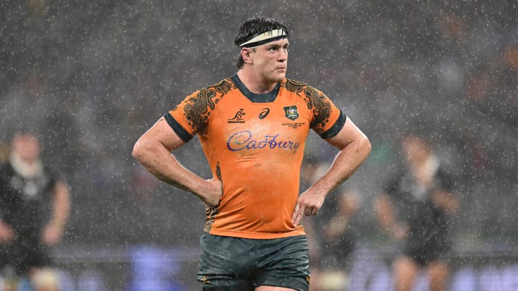 Wallaby Tom Hooper has inked a return to playing in Australia from 2029 with Queensland Reds.
