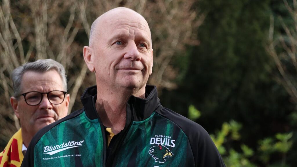 Ken Hinkley will coach Tasmania when the club enters the AFL in 2028.

