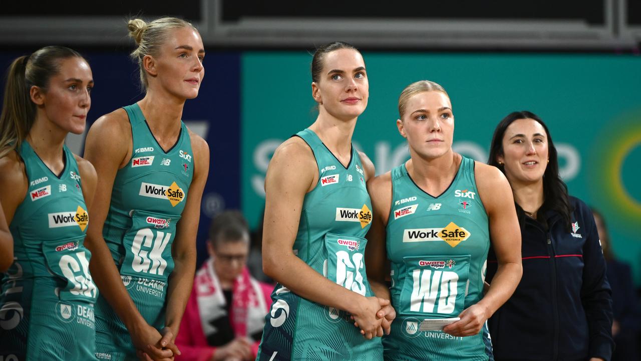 Vixens lose