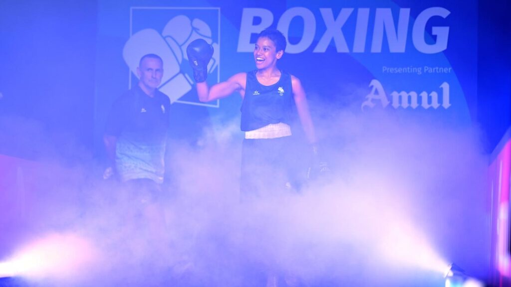 Fijian Jasmine Daunakamakama will win a medal at her debut Commonwealth Games. 
