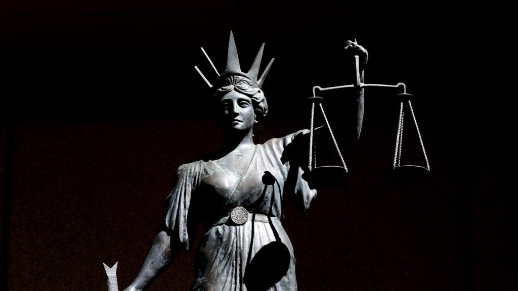 A man on trial for murder discussed confronting the alleged victim, a jury has been told.
