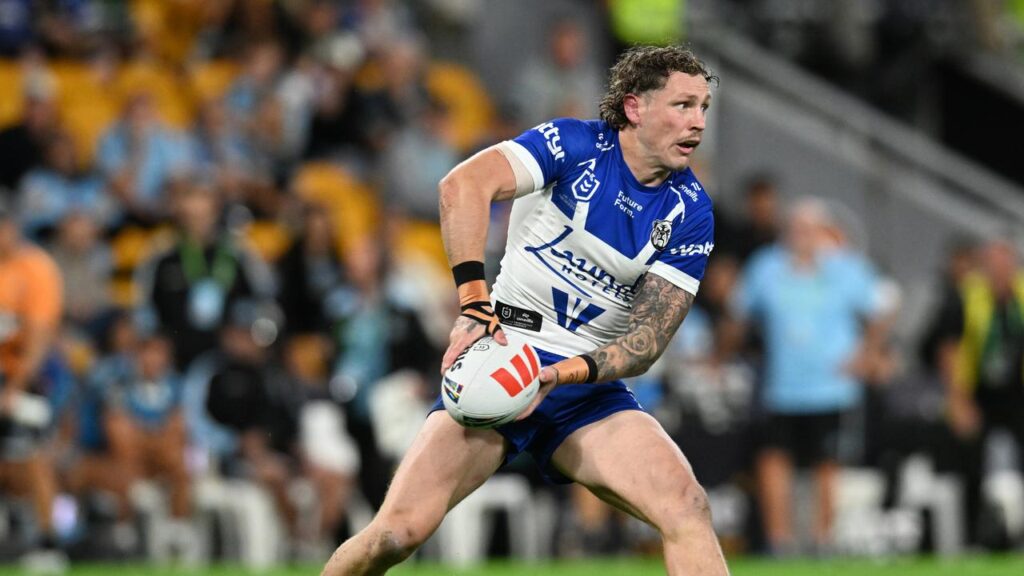 Kurt Mann wants to play on into a 14th NRL season, be it at the Bulldogs or elsewhere.
