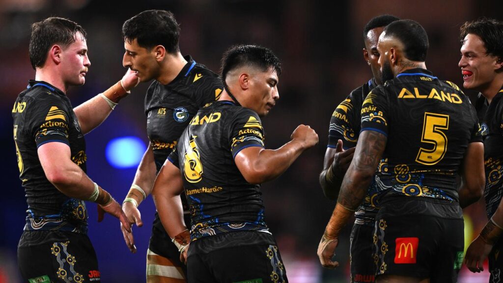 Parramatta left it late to clinch a thrilling 32-30 win over North Queensland.
