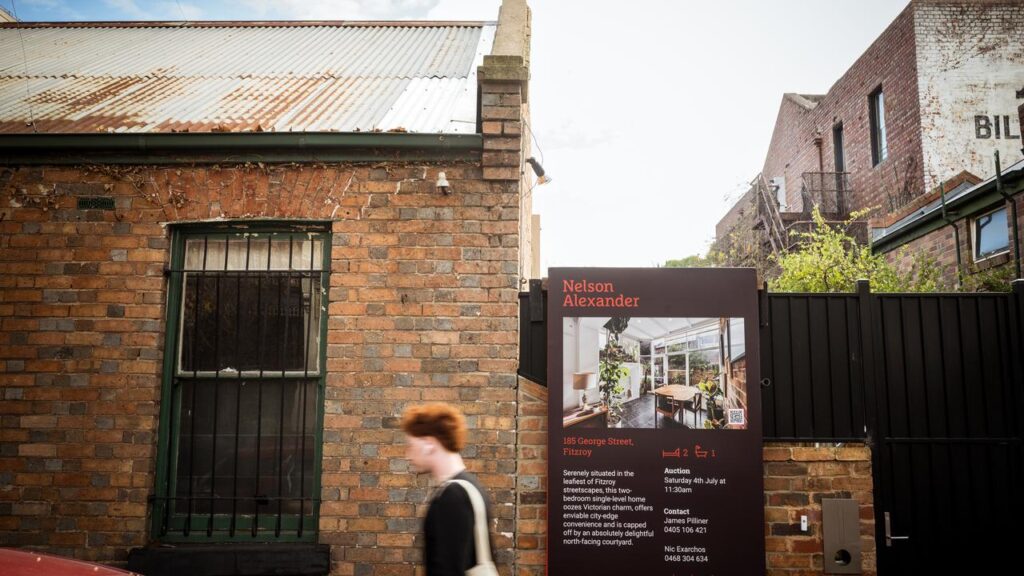 A real estate listings giant had a better than expected year, despite falling property prices.
