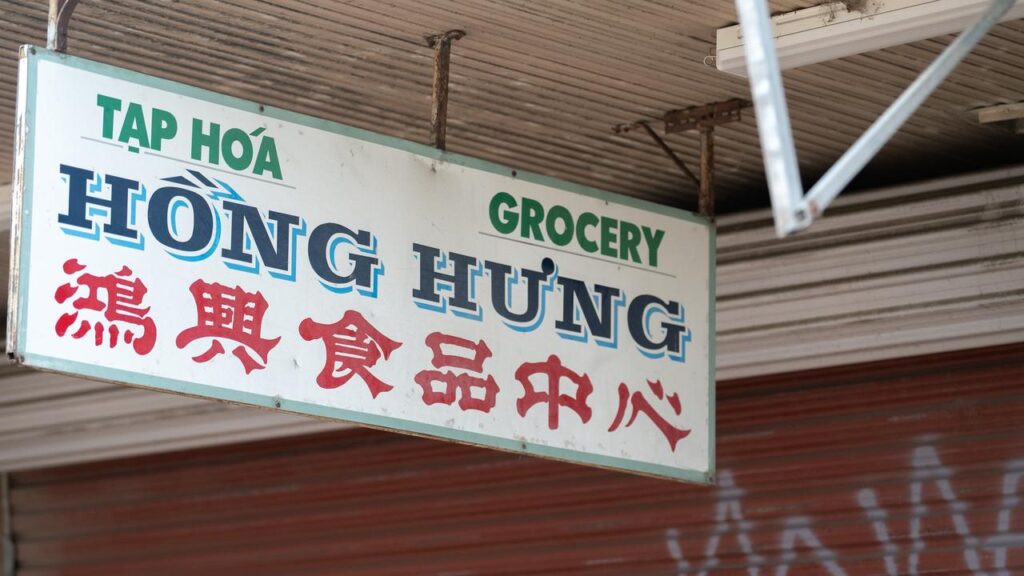 Van Viet Truong, 60, died from serious injuries after he intervened to help a fellow retail worker.
