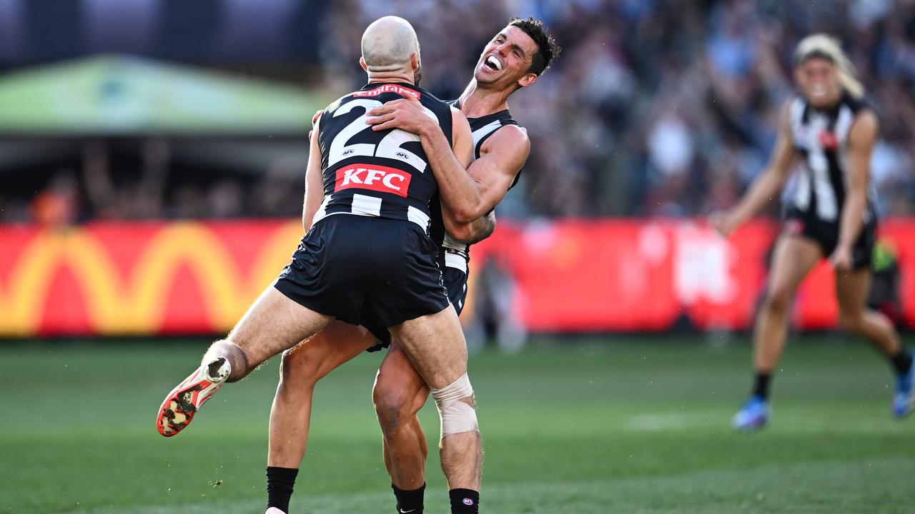 Great mates Steele Sidebottom and Scott Pendlebury