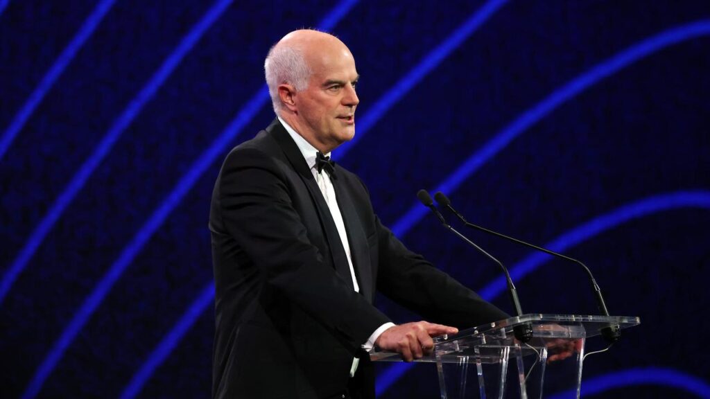 Former Geelong president Craig Drummond has apologised for the Cats’ controversial concussion deal.
