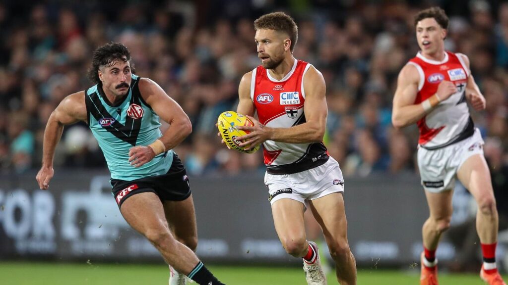 Dan Butler (centre) kicked two goals last Saturday in his return to St Kilda’s AFL side.

