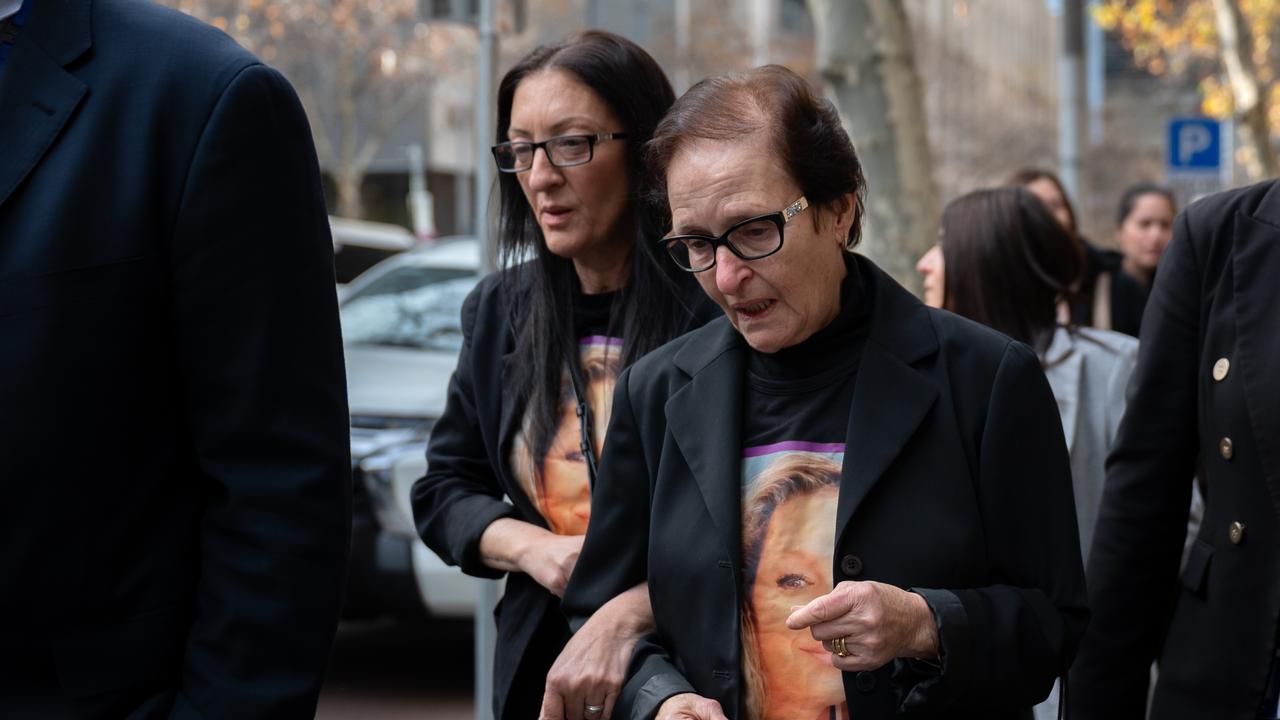 Mary Kadis (left) and Sofia Apostolopoulos (file image)