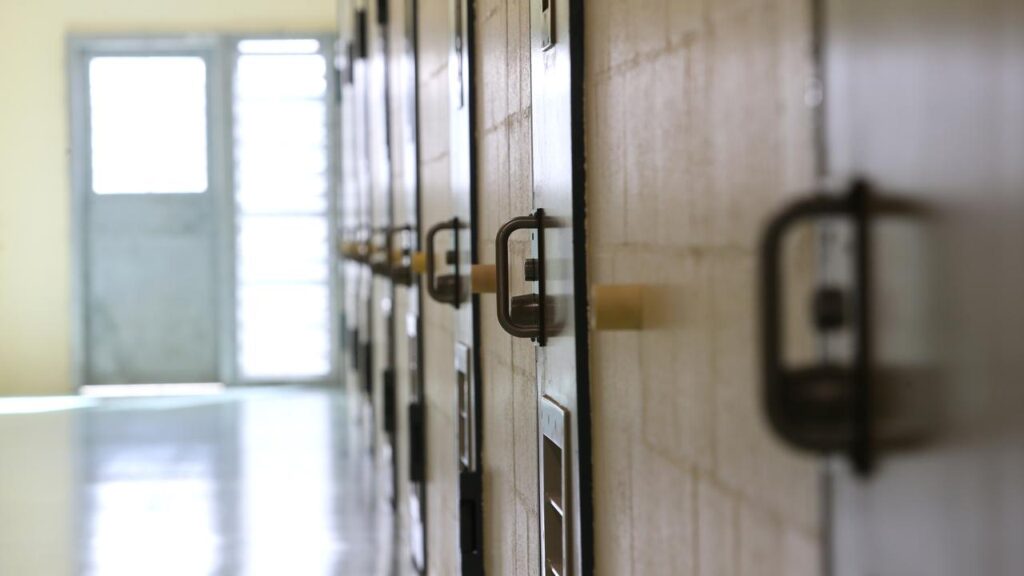 The NT government has announced plans for a 1200-bed men’s remand centre on Darwin’s outskirts.
