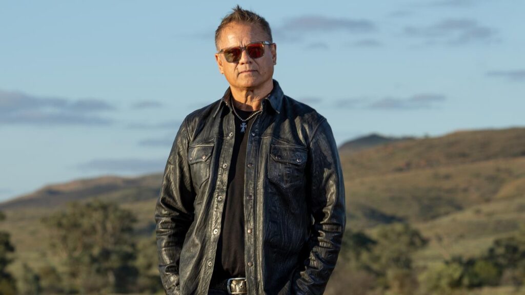Mundi Mundi is a special place to return to, says Kiwi-born rock ‘n roller Jon Stevens.
