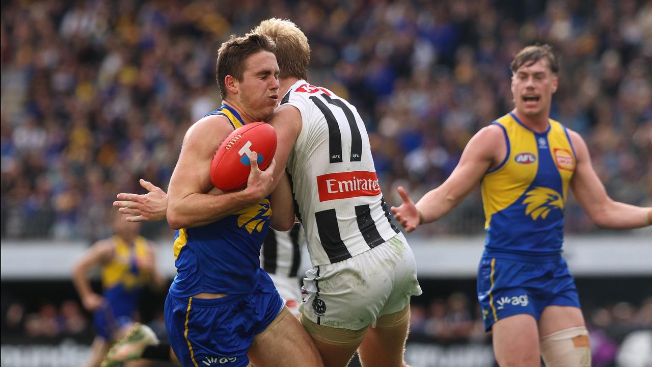 Framtpon collects Jack Williams.