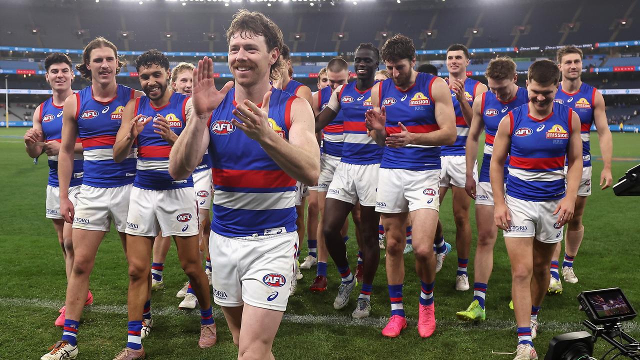Celebrating Western Bulldogs players.