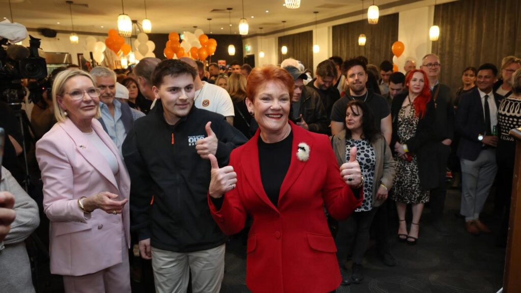 Pauline Hanson met her supporters in Melbourne at a function to introduce One Nation candidates.
