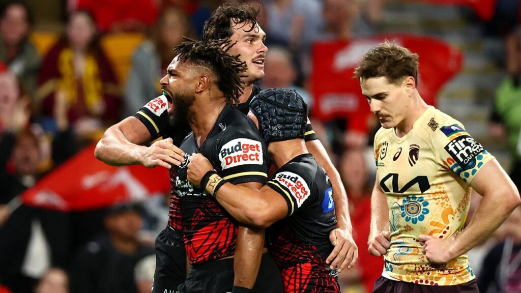 Hamiso Tabuai-Fidow (left) starred to inflict a record seventh straight home loss on Brisbane.
