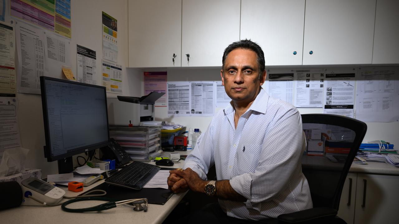 Dr Manoj