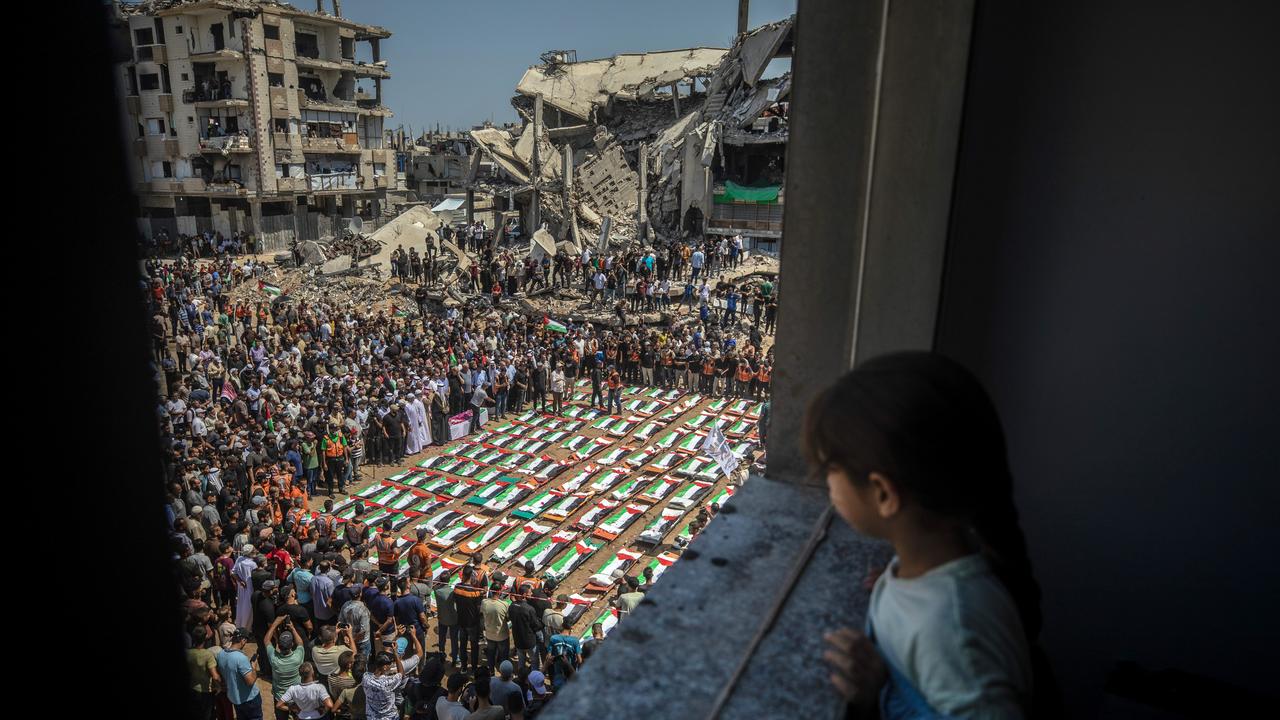 Gaza mass funeral