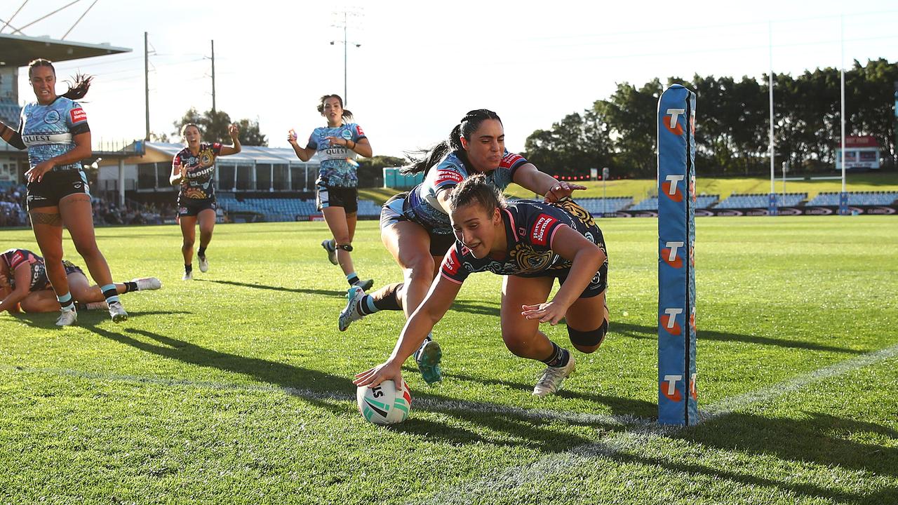 Sienna Ibrahim scoring