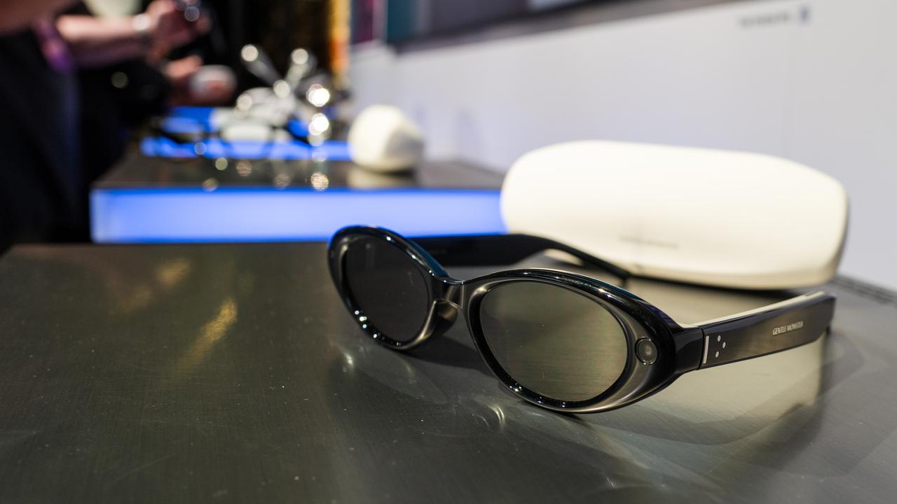 Samsung smart glasses