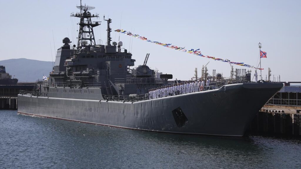 Ukraine’s military “carried out a unique operation targeting the naval base in Novorossiysk”.
