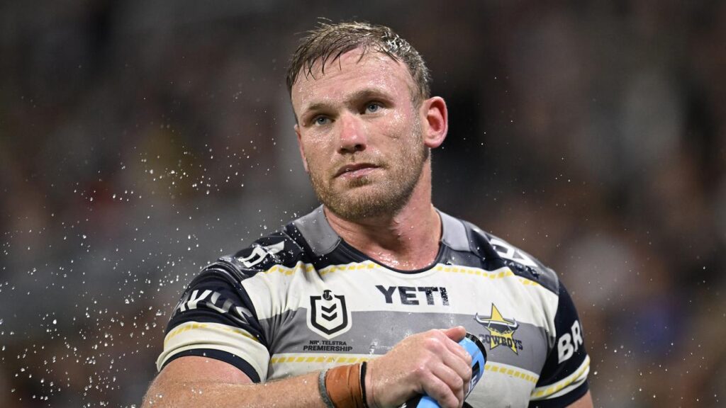 North Queensland prop Matt Lodge is set to make an immediate move to the English Super League.
