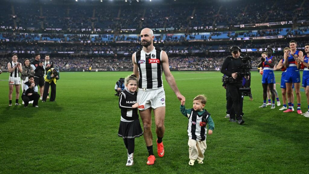 Steele Sidebottom made an emotional farewell to Collingwood after their defeat to the Bulldogs.
