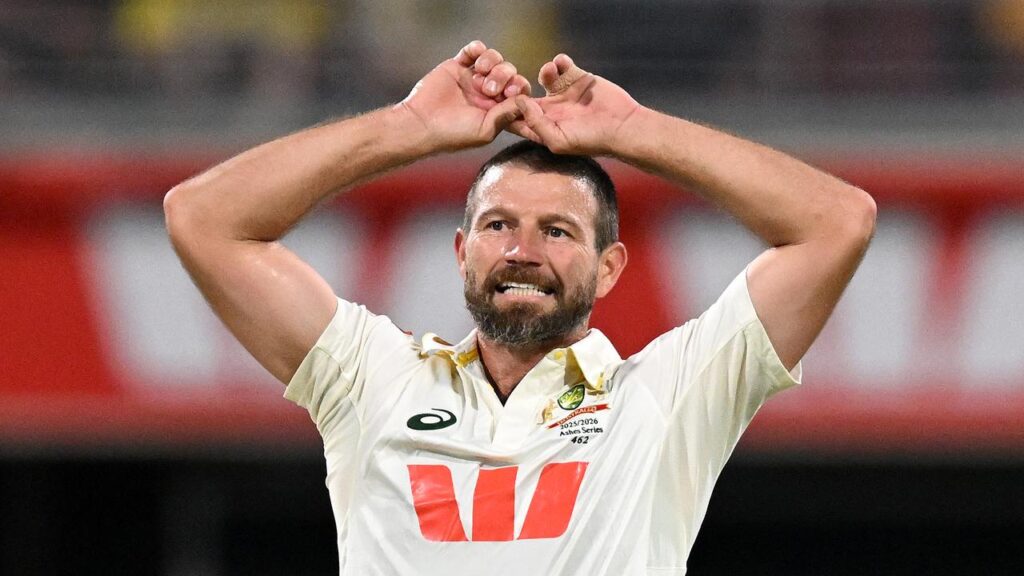 Michael Neser has picked up a calf injury and will now try to be fit for the South Africa tour.
