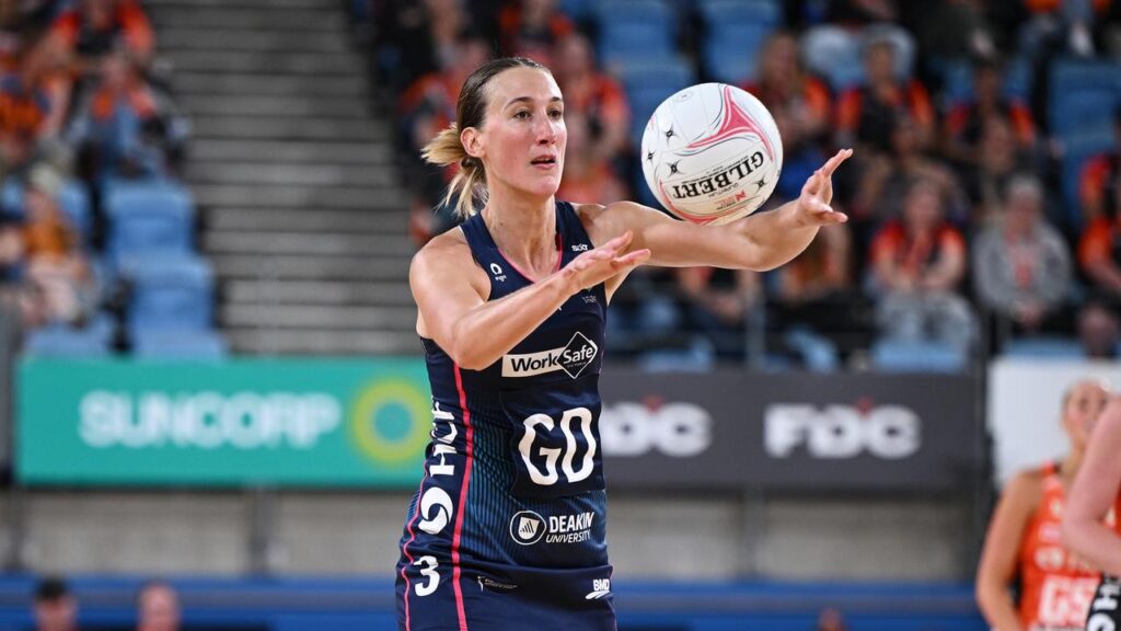 Emily Mannix is departing the Melbourne Vixens after 12 years with the Super Netball side.
