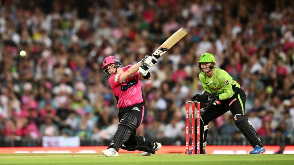 The Sydney BBL rivalry between the Sixers and the Thunder always draws a huge crowd.
