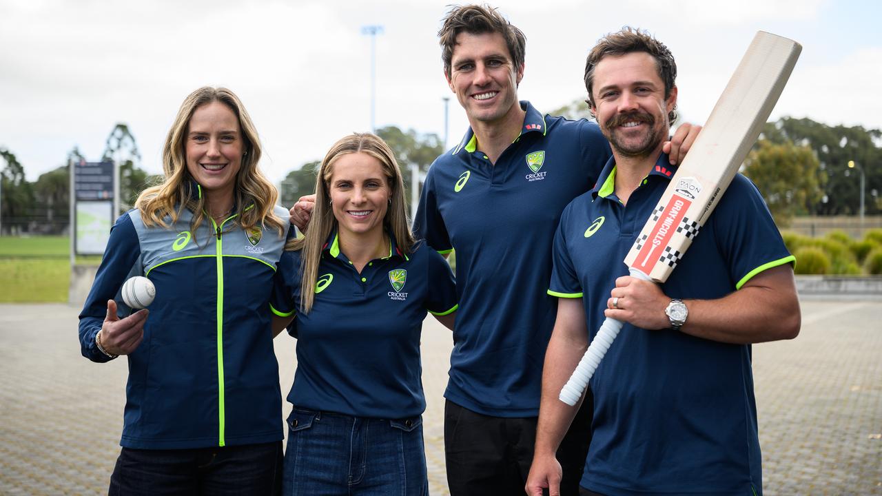 Ellyse Perry, Sophie Molineux, Pat Cummins and Travis Head