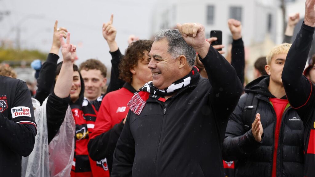 Bears Inaugural Head Coach Mal Meninga has signed his first local development player in WA.
