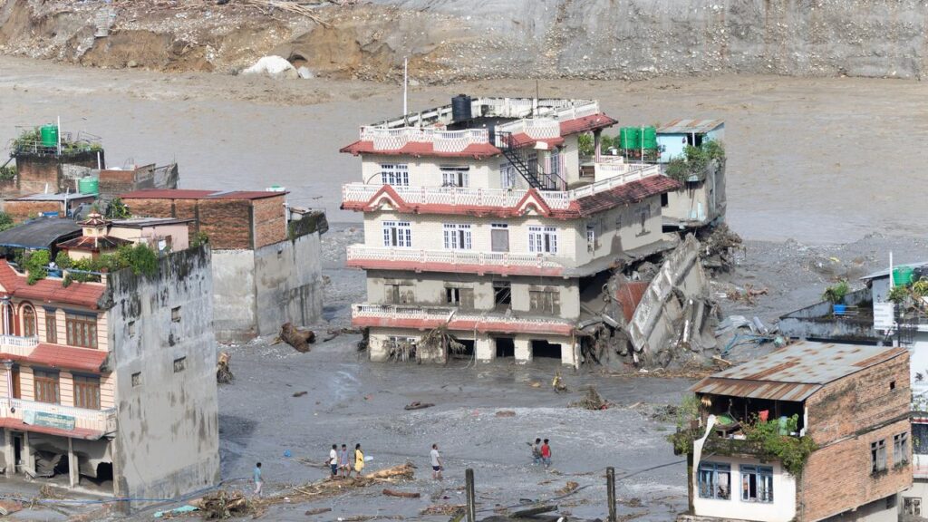 Dozens of Australians are missing and more than 1000 people have been killed in the Nepal floods.
