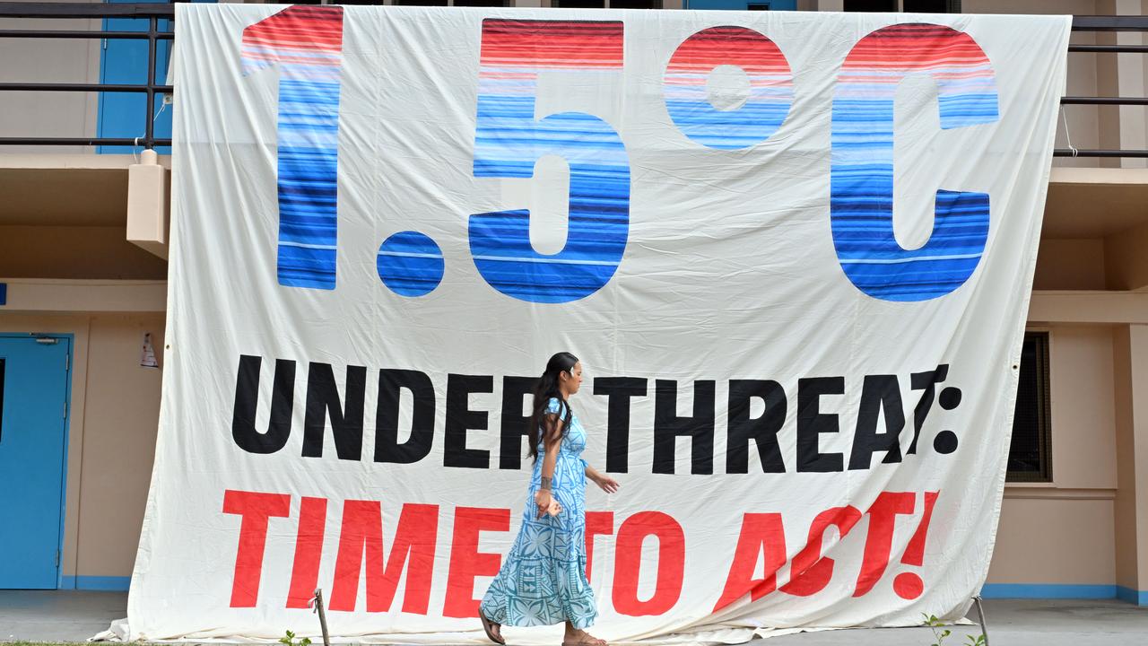 A 1.5°C climate change banner in Palau