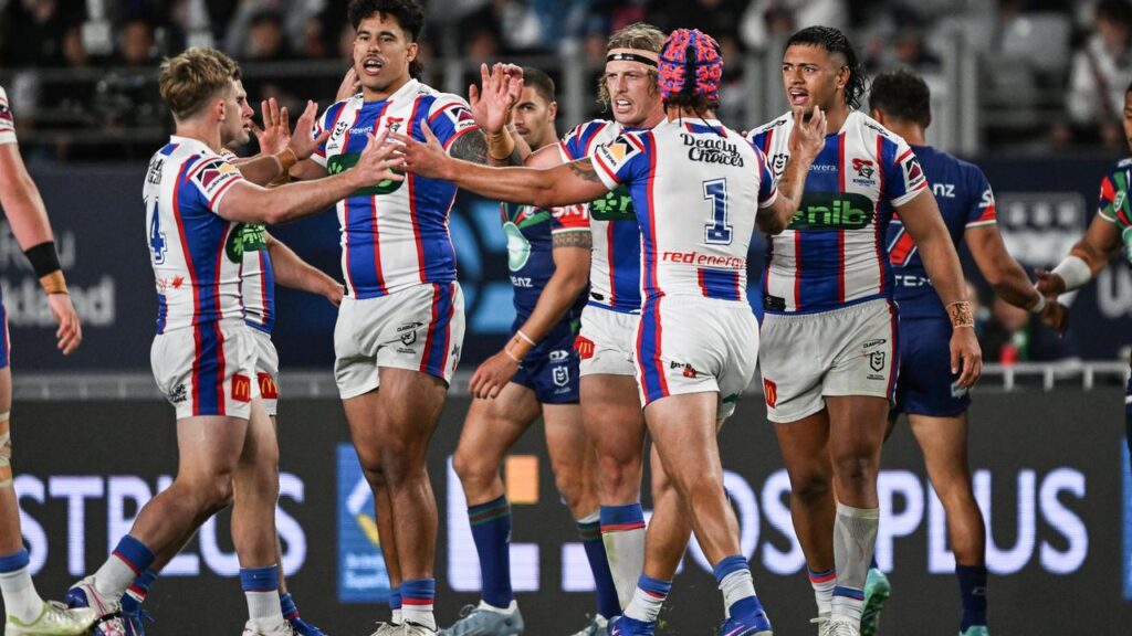 Newcastle have reached the preliminary finals with a tough away win against the Warriors.
