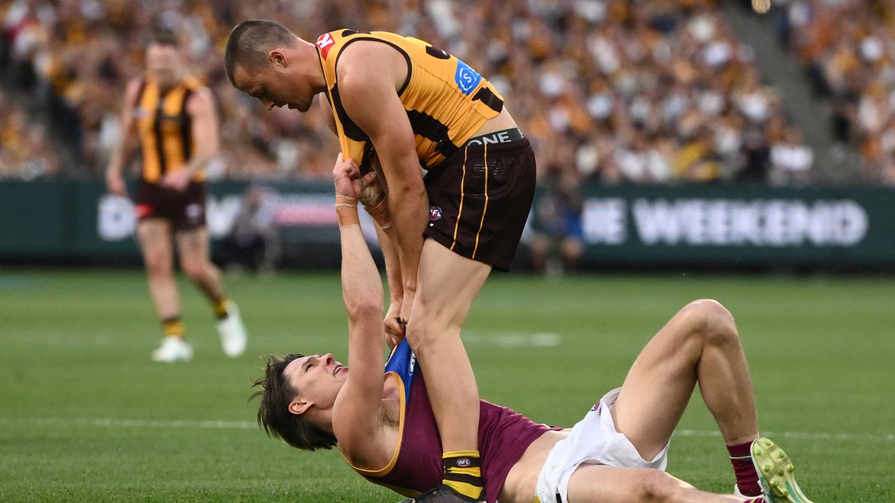 Jack Ginnivan, Eric Hipwood