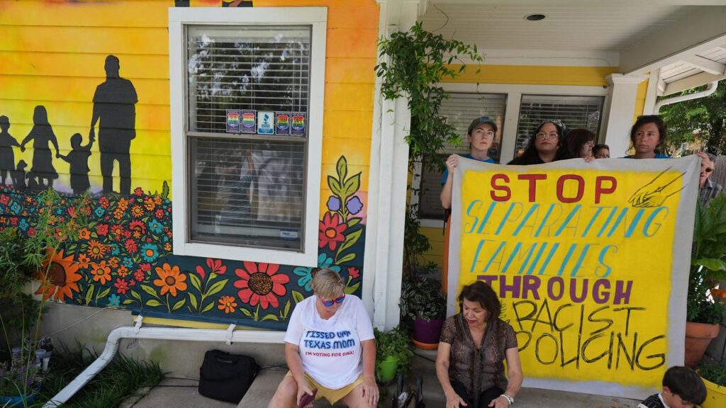 The shooting of Wilber Rafael Garces Perez has prompted a community backlash in Texas.
