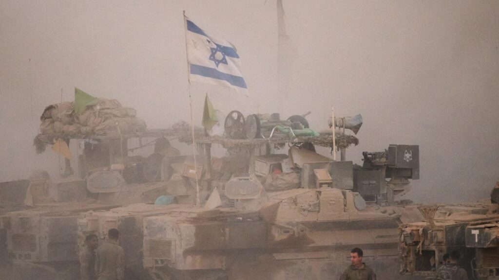 Special forces from the Shin Bet intelligence agency have captured a senior Hamas figure in a raid.
