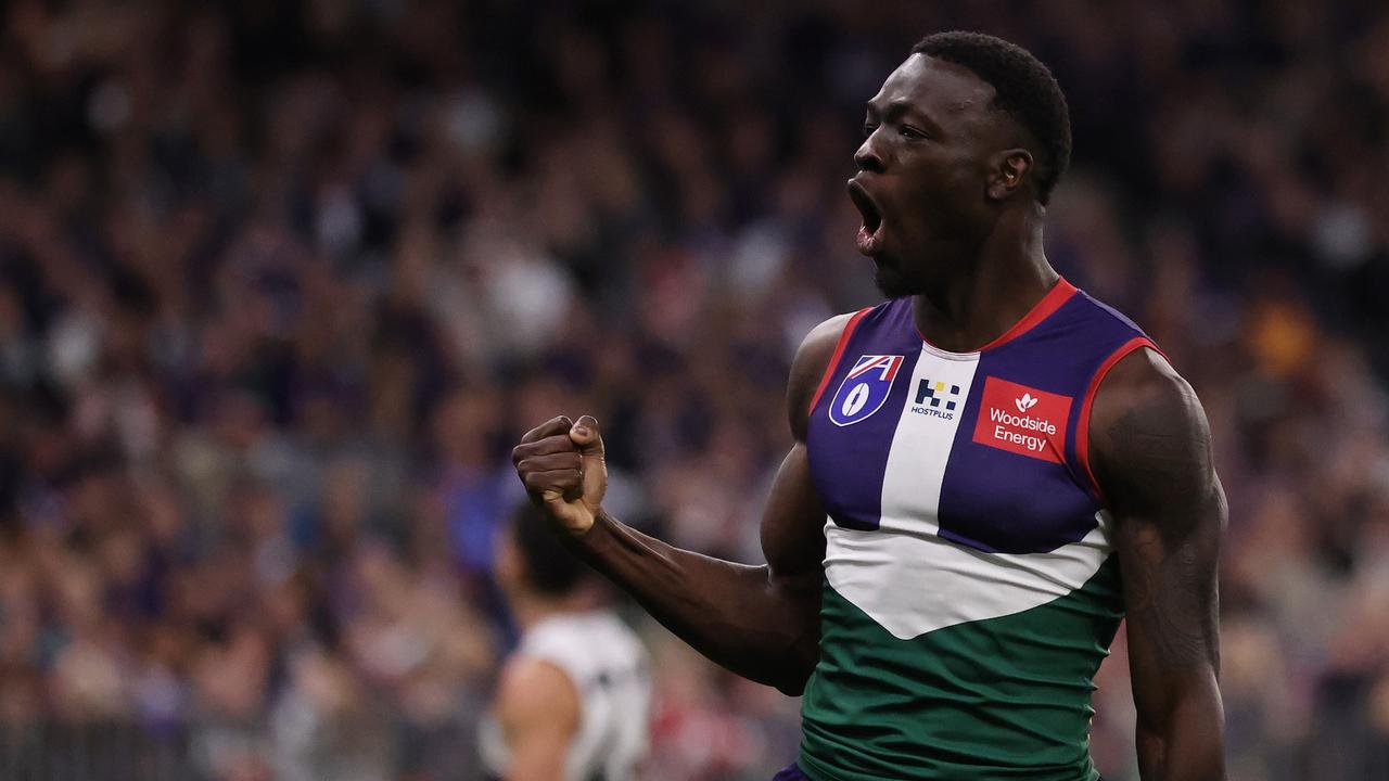 Michael Frederick of the Dockers