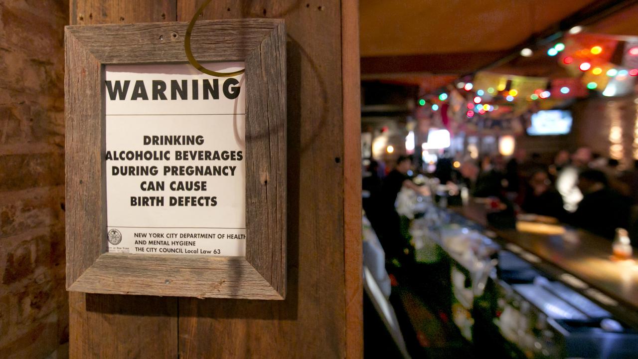 Alcohol birth defect sign