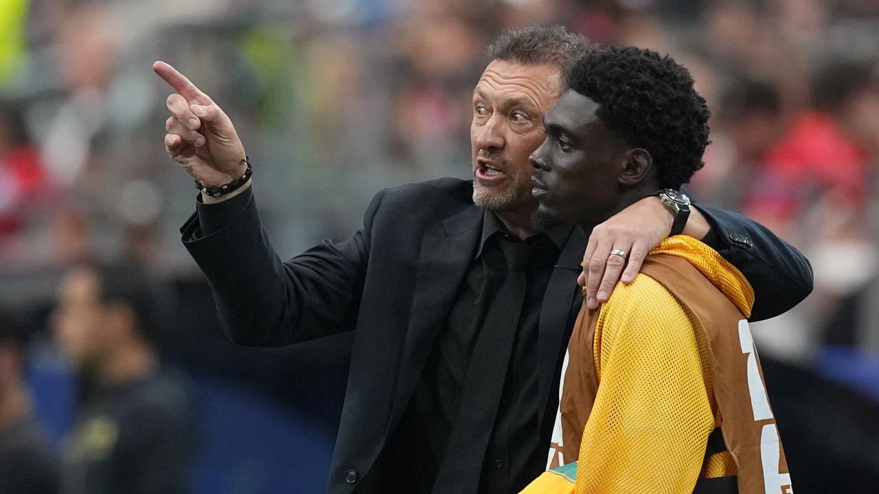 Australia head coach Tony Popovic talks