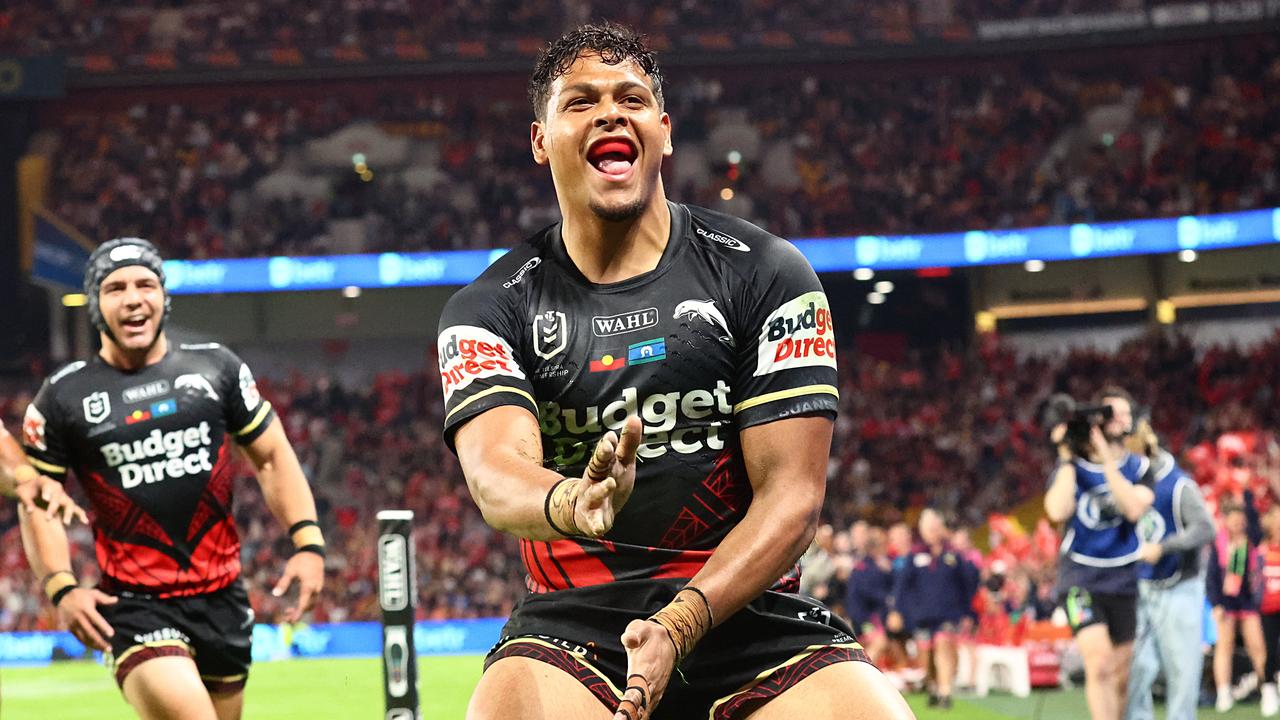 Selwyn Cobbo has scored 18 tries in 19 games.