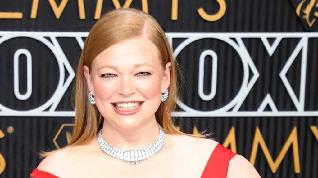 Sarah Snook is nominated for two Emmys for the thriller All Her fault.
