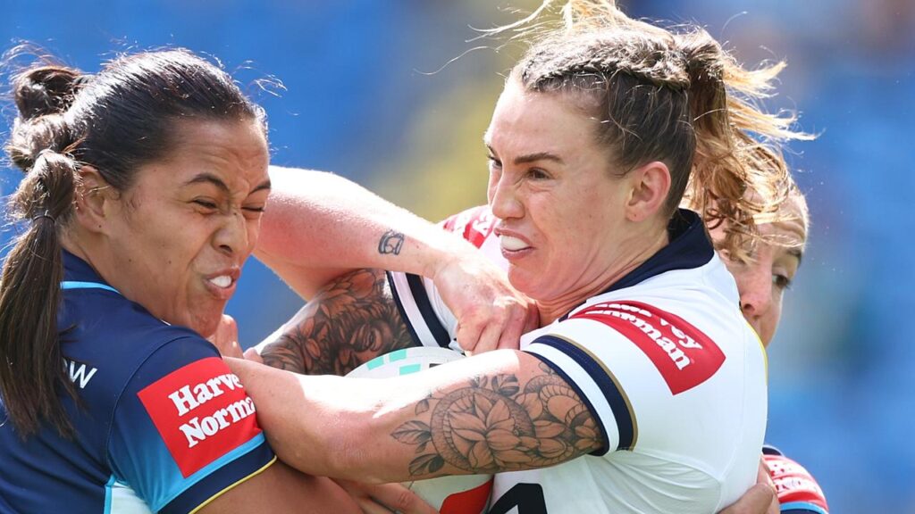 Powerhouse Brisbane winger Julia Robinson (r) is ready to rumble on the Gold Coast.
